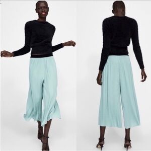 Zara Highrise Mint Green Ribbed Flows Wide-Leg Cropped Bohemian Pants Size Small